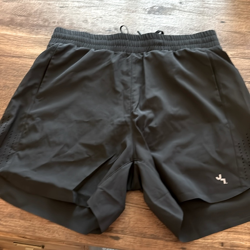 Joy lab black shorts; lined
